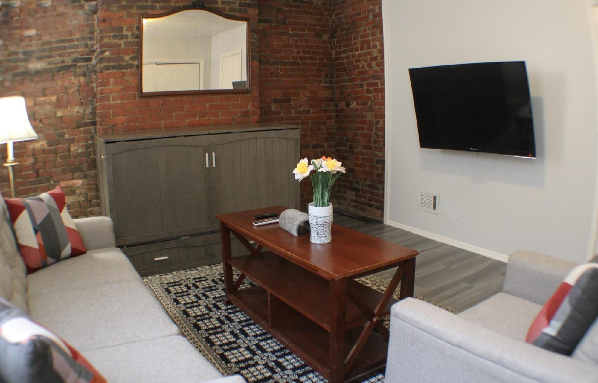 2 Bedroom East Carson Street Sanctuary 피츠버그 외부 사진